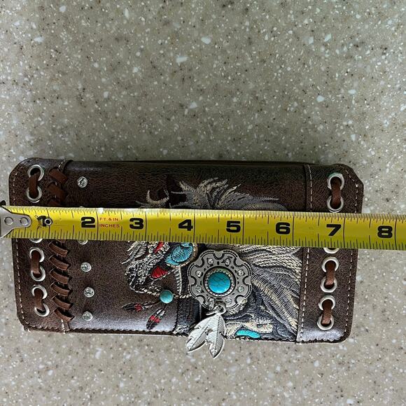 NWOT Embroidered Western Horse Design Tri Fold Zip Faux Leather Wallet - Picture 7 of 8